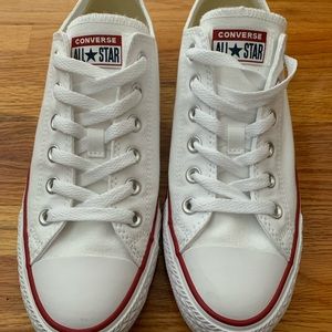 Brand New White Chuck Taylor All Star Low